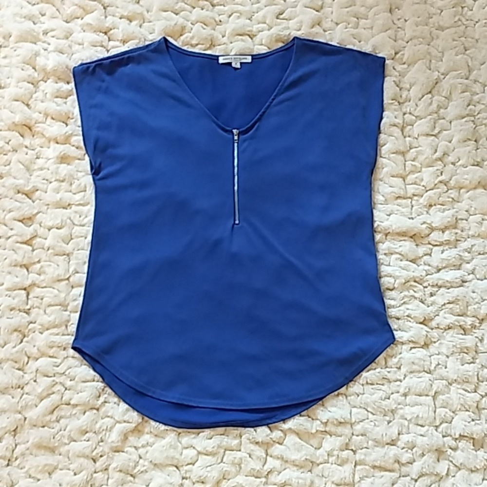 Green Envelope Zipper Tee
